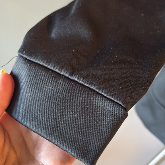 Nike men’s Thermal Black Quarter-Zip Pullover 1/4 zip mock neck poly warm Med - Picture 2 of 14